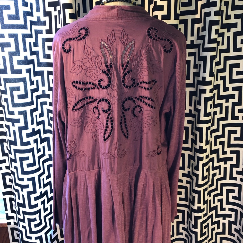 XL LOGO raspberry cardigan with eyelet back detail